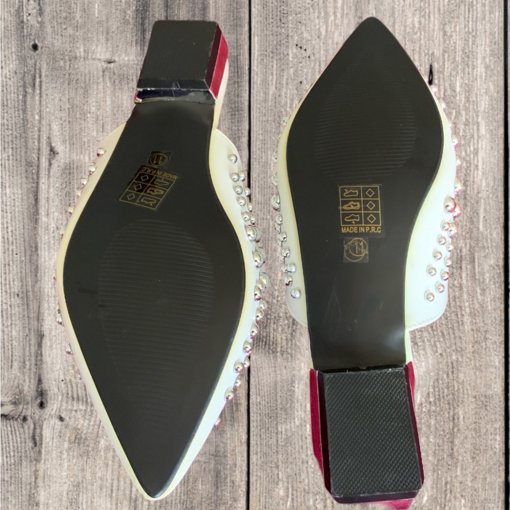 NWOT. Sz:11. Dizzy Slides - Picture 4 of 4